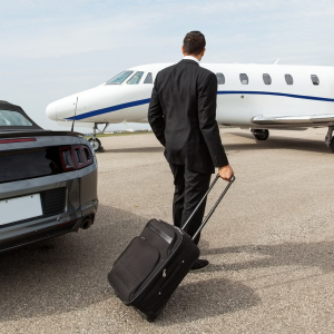 Активы покинувших РФ олигархов предложили изымать