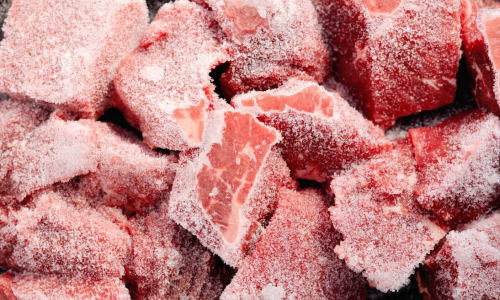 Вот почему категорически нельзя замораживать мясо!
