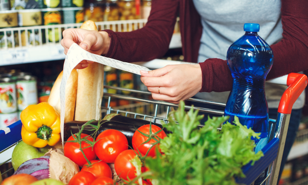 Названы самые быстро дорожающие продукты